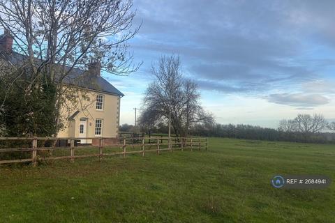 4 bedroom detached house to rent, Pipewell Road, Nr Rushton, NN14