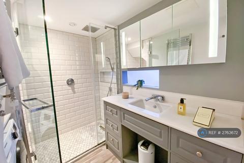 undefined, Mcdonald Road, Edinburgh, EH7