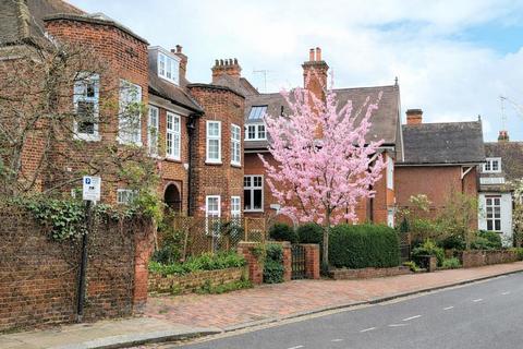 Studio to rent, Belsize Lane, Belsize Park, NW3