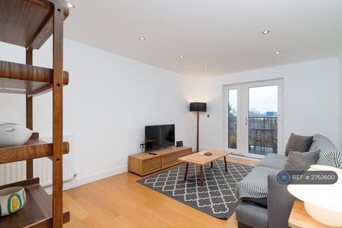 2 bedroom flat to rent, Fairthorn Road, Greenwich, London, SE7