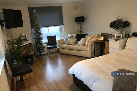 undefined, Albert Road, Old Windsor, SL4