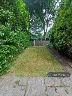 2 bedroom semi-detached house to rent, Richmond Street, Stoke-On-Trent, ST4