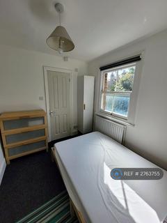 Studio to rent, Rosendale Road, London, SE21