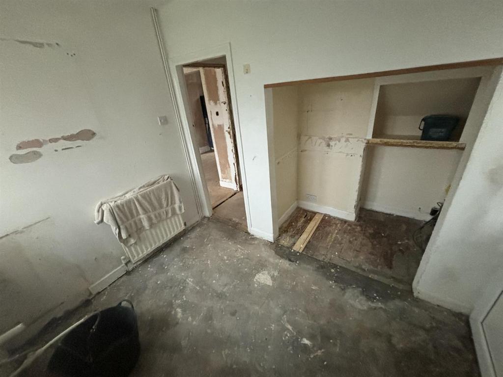 Kitchen2.jpeg