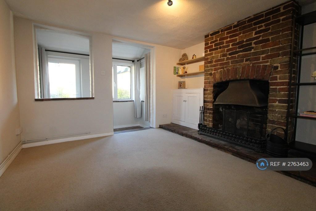 Lounge - View 2
