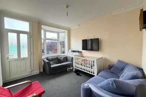 1 bedroom in a house share to rent, Room 3, 137 Wilberforce Road