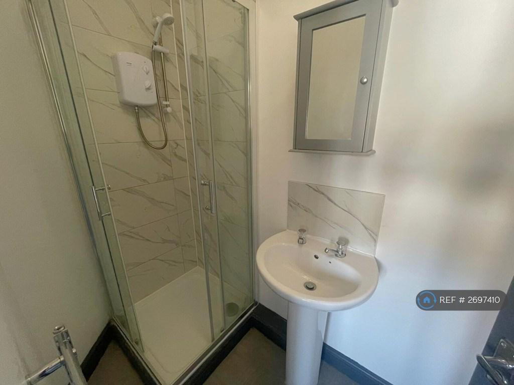 Room 3 Ensuite