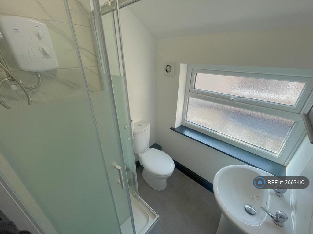 Room 4 Ensuite