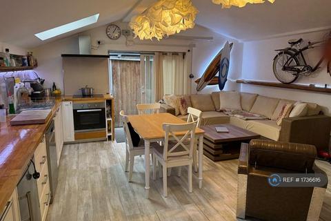 1 bedroom flat to rent, Battersea Park Road, London, SW11
