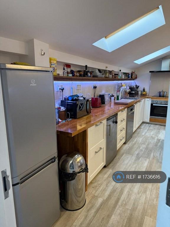 Kitchen Siting Room