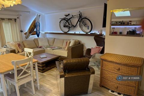 1 bedroom flat to rent, Battersea Park Road, London, SW11