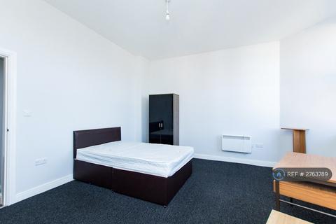1 bedroom flat to rent, Dovercastle, Nottingham, NG7