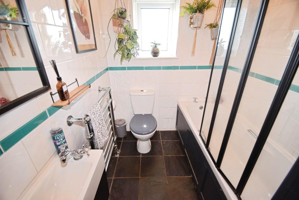 A7c516e1-Bathroom