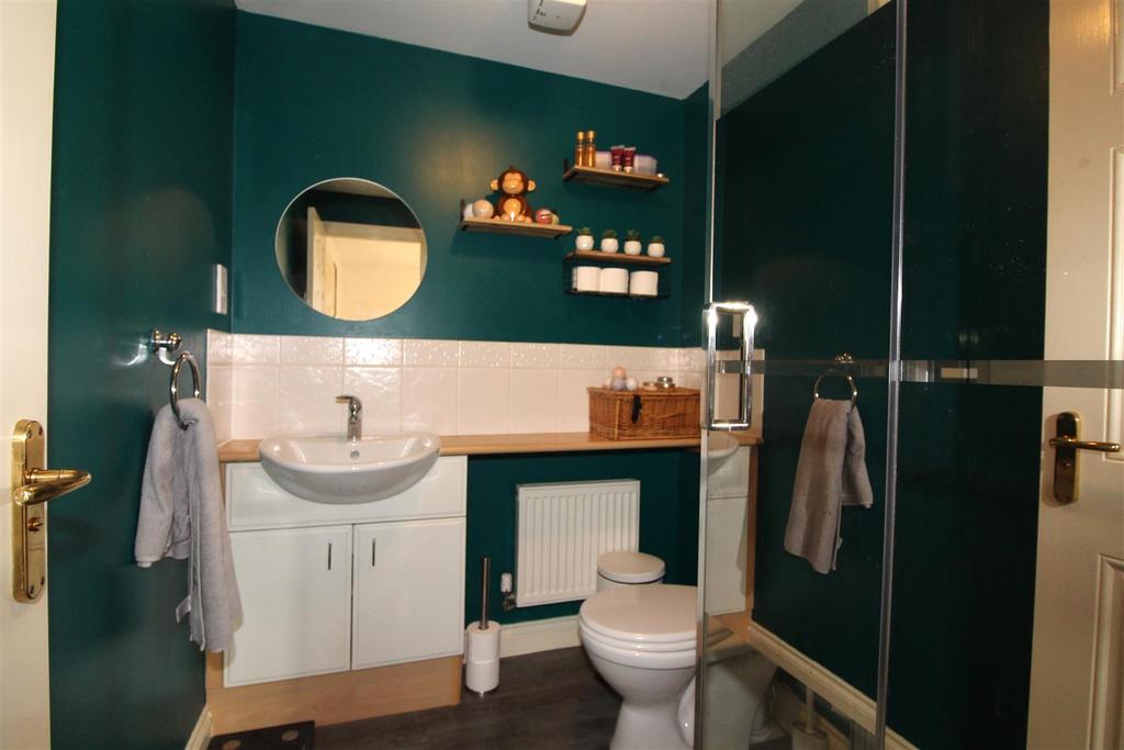 En-Suite to Bedroom Two