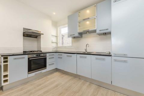 2 bedroom flat to rent, Florence Road, London W4