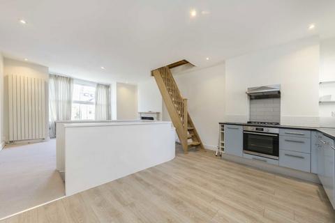 2 bedroom flat to rent, Florence Road, London W4