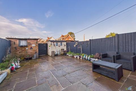 undefined, Stavordale Road, Wirral CH46