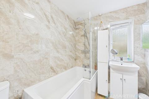 2 bedroom end of terrace house for sale, Penhaligon Court, Truro