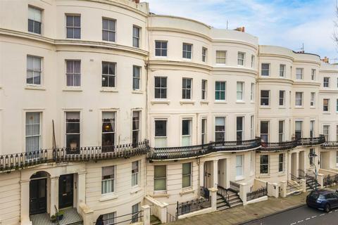 3 bedroom apartment for sale, Lansdowne Place, Hove