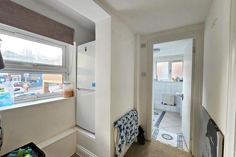 1 bedroom flat to rent, Bedford Road, London