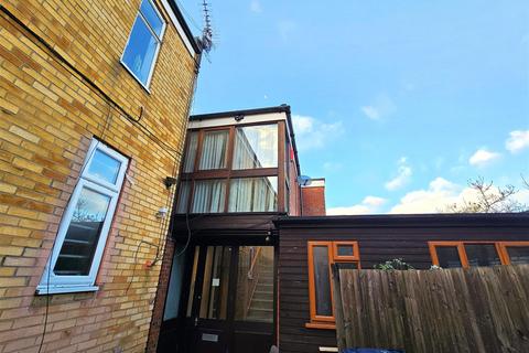 1 bedroom flat to rent, Bedford Road, London
