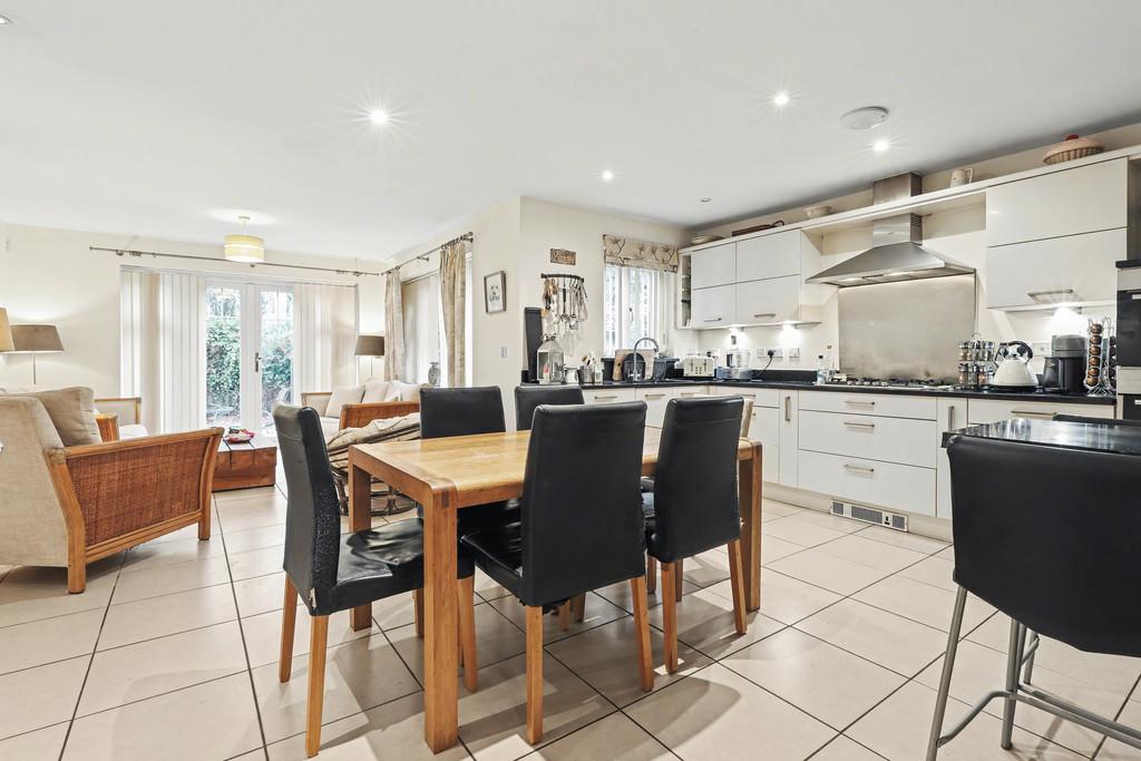 Open Plan Kitchen Dining Space
