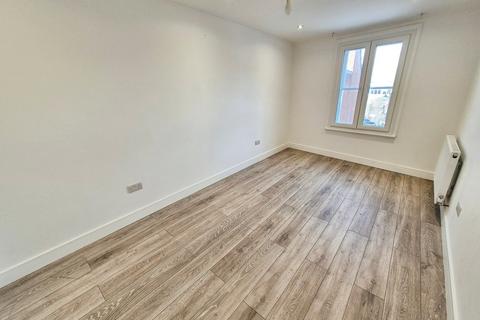 undefined, Wote Street, Basingstoke RG21