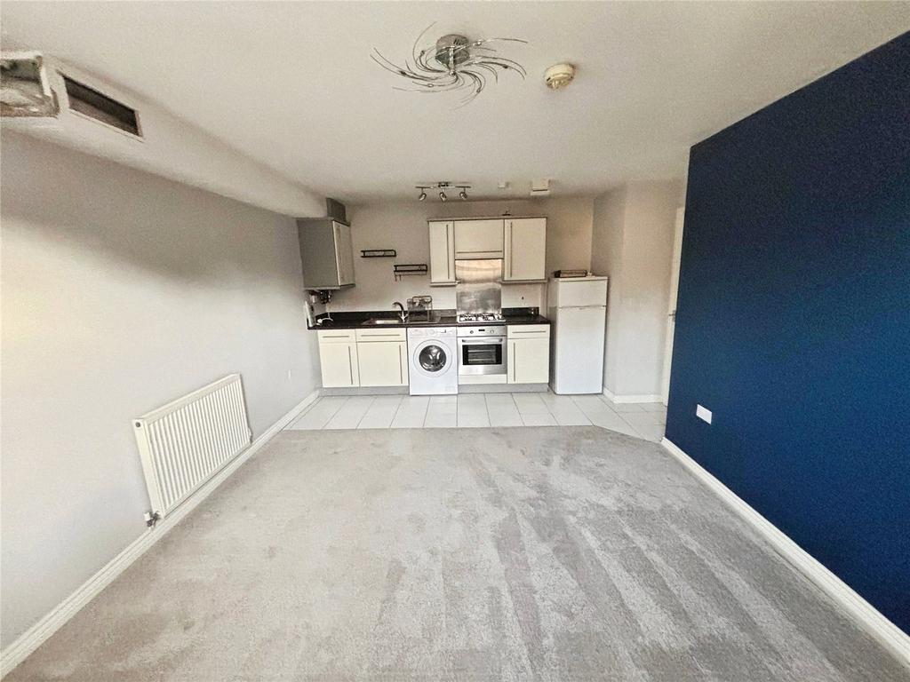 Living/Kitchen