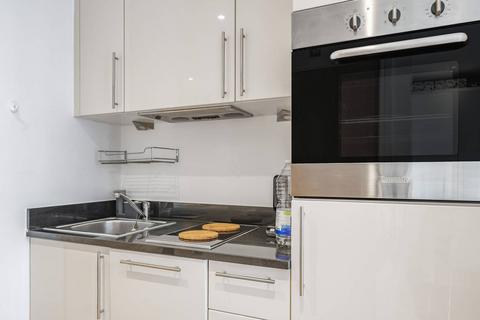 Studio to rent, Indescon Square, Canary Wharf, London, E14