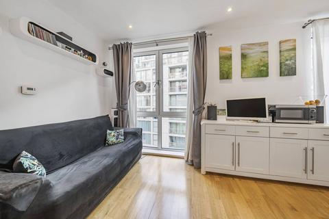 Studio to rent, Indescon Square, Canary Wharf, London, E14