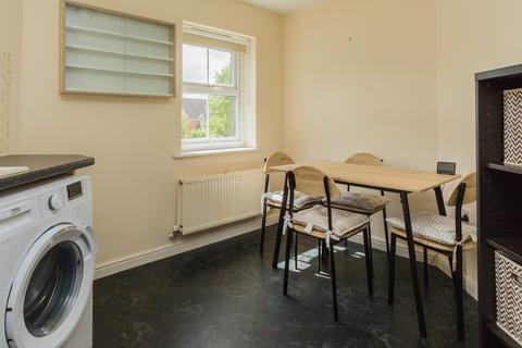 2 bedroom maisonette to rent, Presland Way, Wellingborough NN9