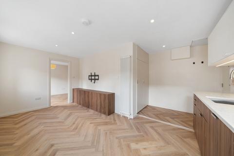 1 bedroom apartment to rent, Stadium St, Chelsea