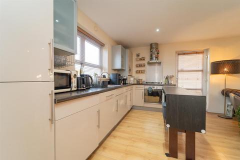 4 bedroom semi-detached house for sale, Bilsborrow Road, Fallowfield