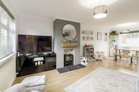 3 bedroom semi-detached house for sale, Goldsmith Drive, Newport Pagnell MK16