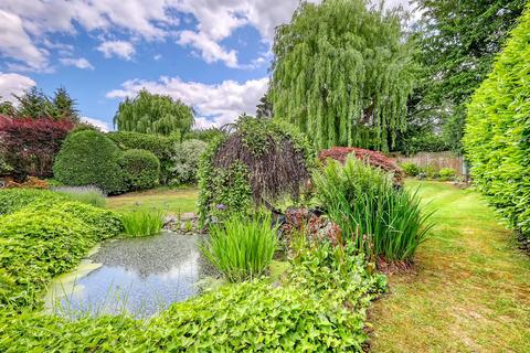 4 bedroom detached house for sale, Selwood Road, Brentwood