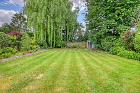 4 bedroom detached house for sale, Selwood Road, Brentwood