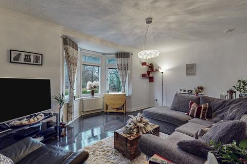 2 bedroom semi-detached house for sale, Damshot Road, Glasgow G53