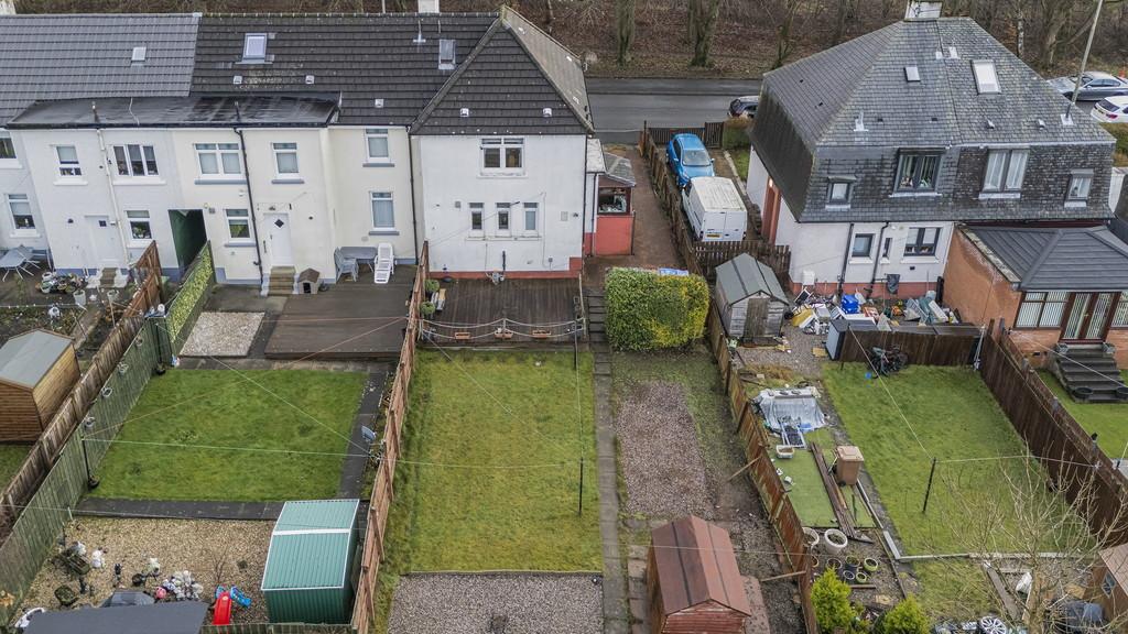 45-web-or-mls-73 Damshot Road 40