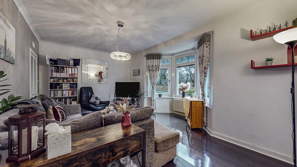 13-web-or-mls-73 Damshot Road 18