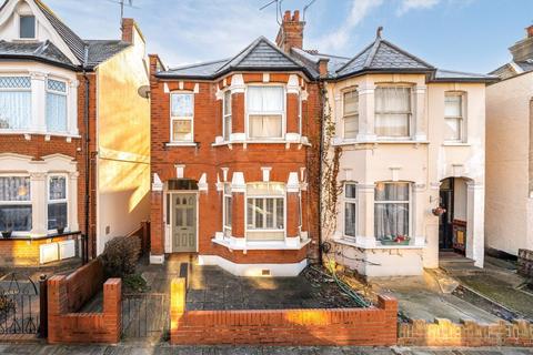 2 bedroom flat to rent, Vaughan Road, Harrow HA1