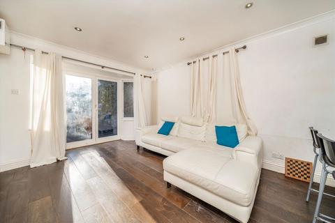 2 bedroom flat to rent, Vaughan Road, Harrow HA1