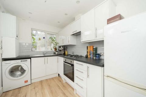 1 bedroom flat to rent, Dollis Road, London N3