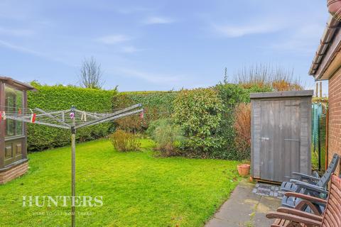 3 bedroom detached bungalow for sale, Cornbrook Close, Wardle, OL12 9NN