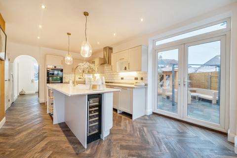 3 bedroom semi-detached house for sale, Elgin Road, Portsmouth