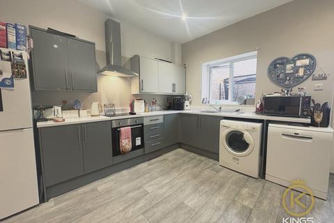 3 bedroom townhouse to rent, Kingston Road, Portsmouth