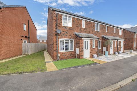 3 bedroom end of terrace house for sale, Double Road, Thurston