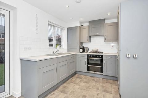 3 bedroom end of terrace house for sale, Double Road, Thurston