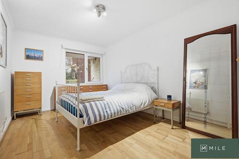 2 bedroom apartment for sale, Christchurch Avenue, London NW6
