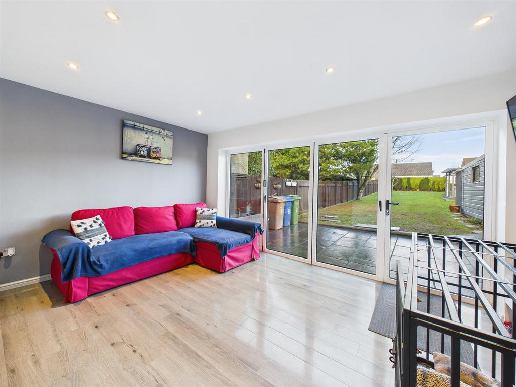 Garden Room: