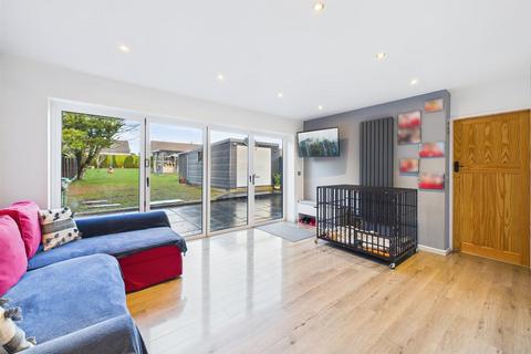 3 bedroom semi-detached house for sale, School Lane, Bempton